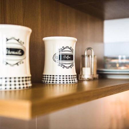 Winner Serviced Apartment Si Maha Phot Екстериор снимка