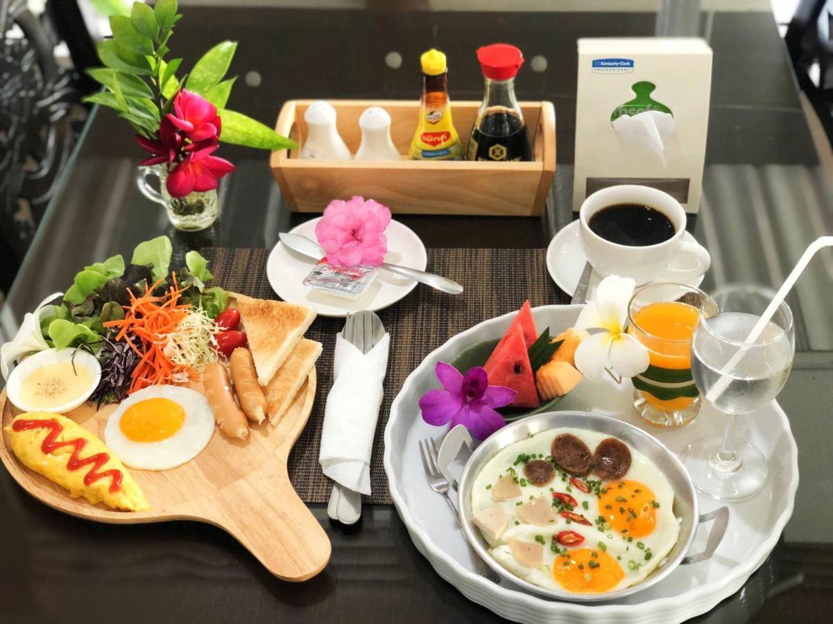 Winner Serviced Apartment Si Maha Phot Екстериор снимка