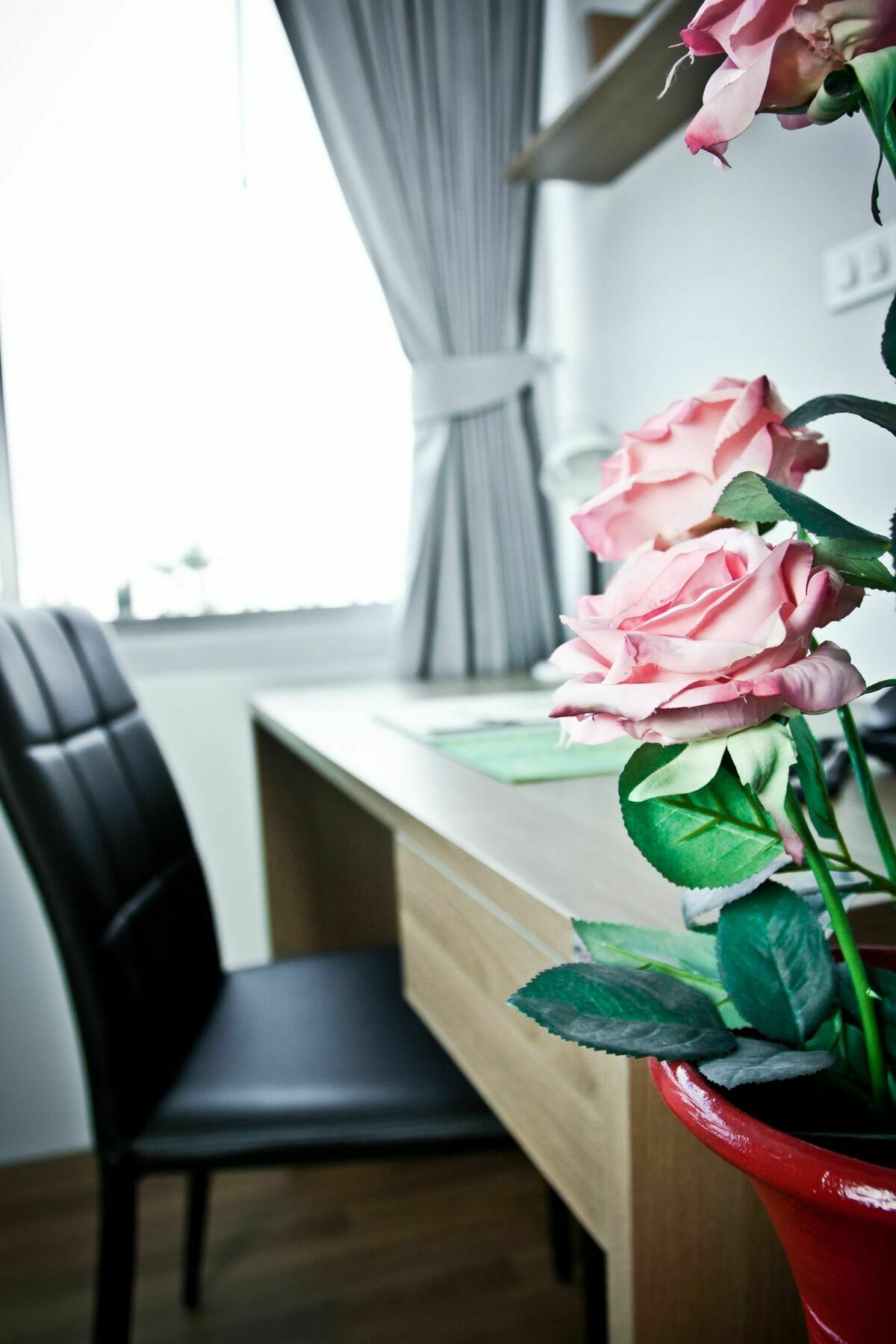 Winner Serviced Apartment Si Maha Phot Екстериор снимка